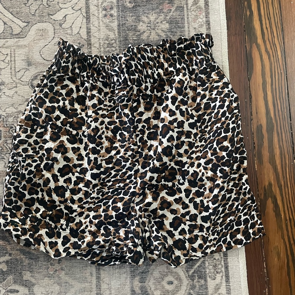 Express x rocky barnes printed shorts